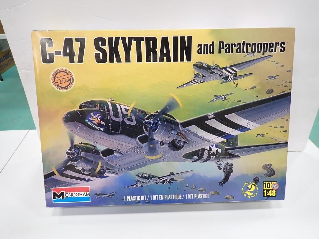 Monogram C-47 Skytrain and Paratroopers Model Airplane Kit 1:48 Scale (1 of 8)
