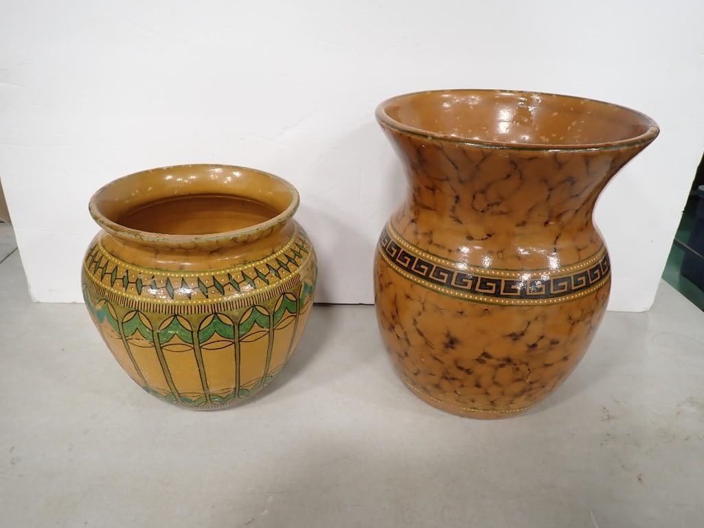 Two Vintage Marshall Field's Ceramic Planters (1 of 14)