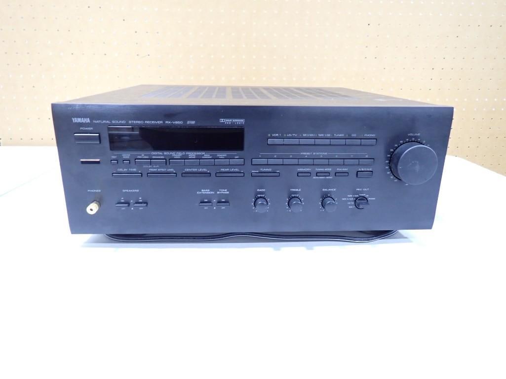 Yamaha Model RX-V850 300 Watt Stereo Receiver (1 of 7)