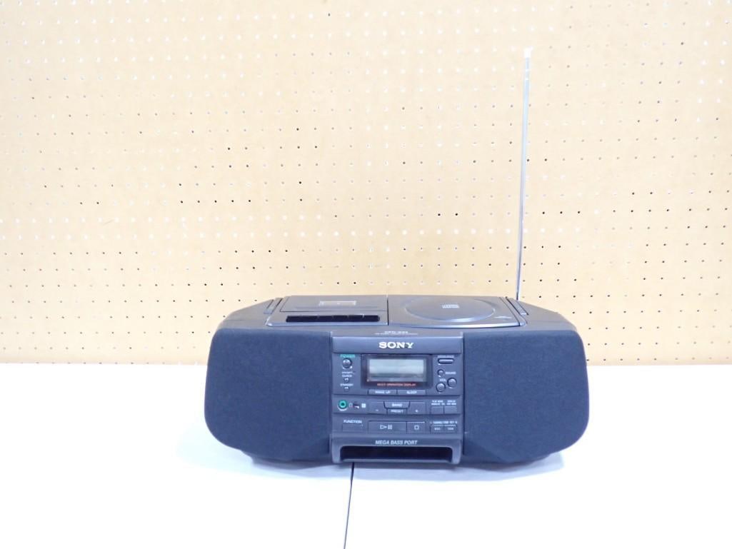 Sony CFD-S33 CD Radio Cassette-Corder Portable Boombox (1 of 5)