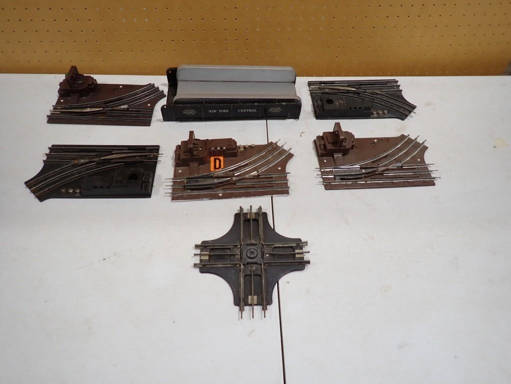 Vintage model train accessory lot including O Scale Train Track Switches, etc. (1 of 5)