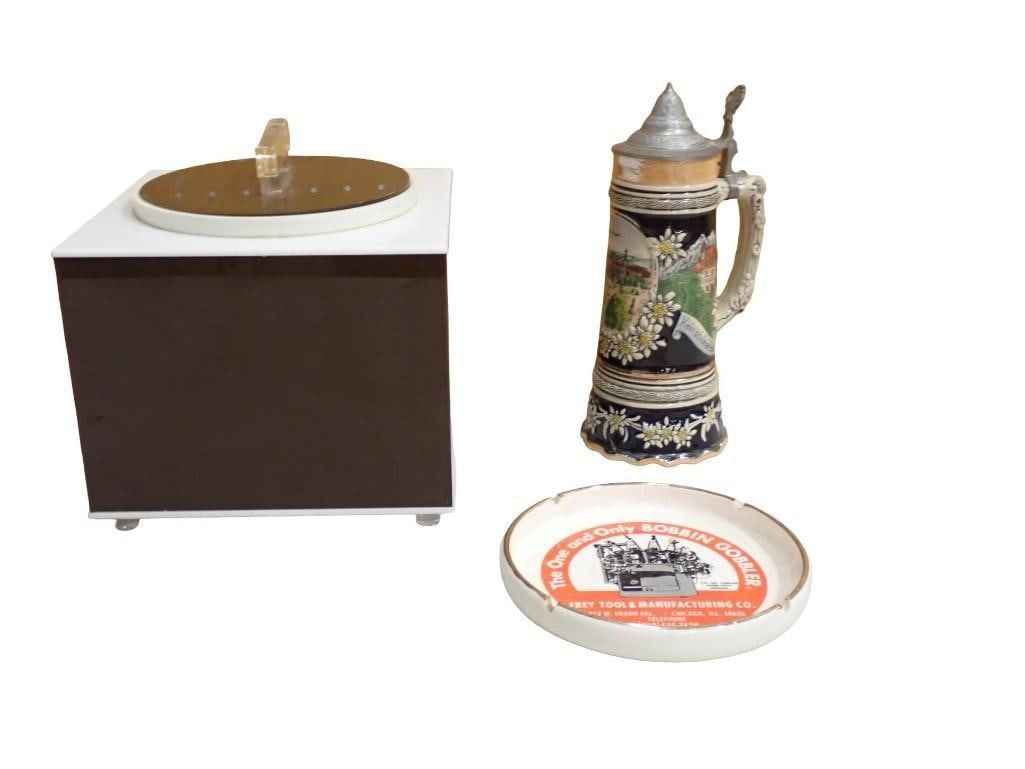 Vintage Bucket Brigade Cube Ice Bucket, Bobbin Gobbler Ashtray, Thorens Mariandi Musical Beer Stein (1 of 14)