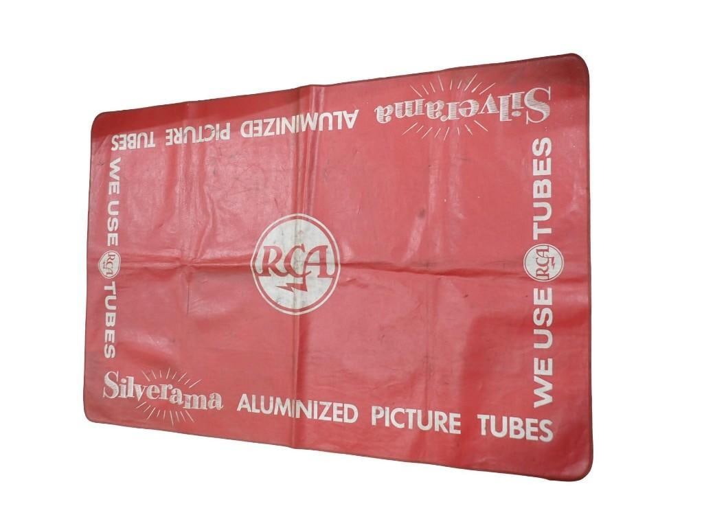 Vintage RCA "Silverama" Aluminized Picture Tubes Vinyl Work Mat 36"x47": Vintage RCA "Silverama" Aluminized Picture Tubes Vinyl Work Mat 36"x47" All pictures are considered part of the description and should be examined carefully by bidders. Live