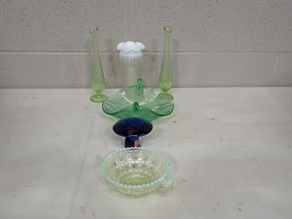 Green Depression Glass, Vintage Viking Art Glass Mushroom, etc. (1 of 7)
