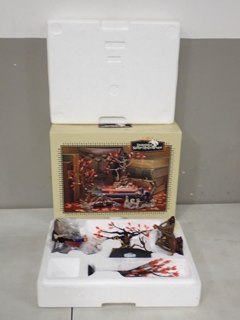 Department 56 Legends of Sleepy Hollow-een Headless Horseman Halloween Set with Original Box (1 of 9)