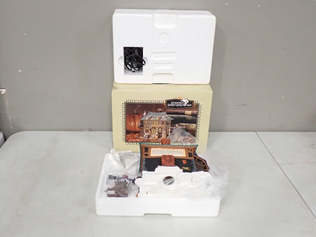 Department 56 Legends of Sleepy Hollow-Een Halloween Ceramic Set The Witch's Hat Tavern With Box: Department 56 Legends of Sleepy Hollow-Een Halloween Ceramic Set The Witch's Hat Tavern With Original Box All pictures are considered part of the description and should be examined carefully by bi