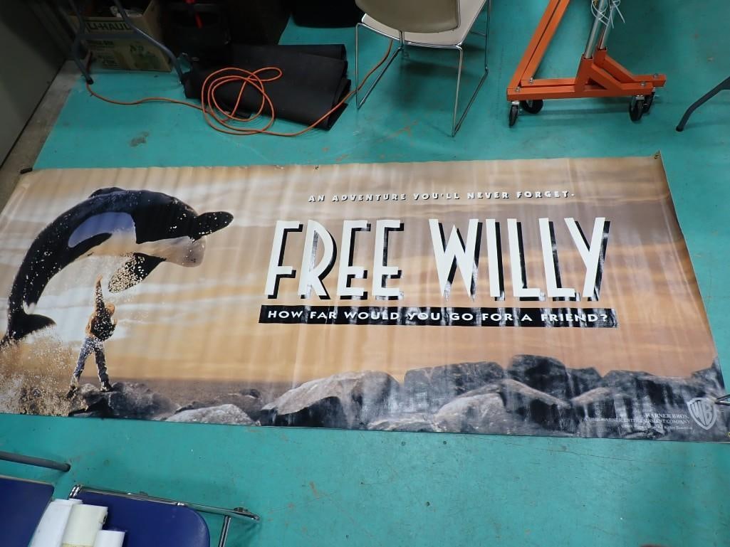 Free Willy Movie Theater Banner Poster - Measures roughly 48x120": Free Willy Movie Theater Banner Poster - Measures roughly 48x120" All pictures are considered part of the description and should be examined carefully by bidders. Live Auctioneers is now offering Live