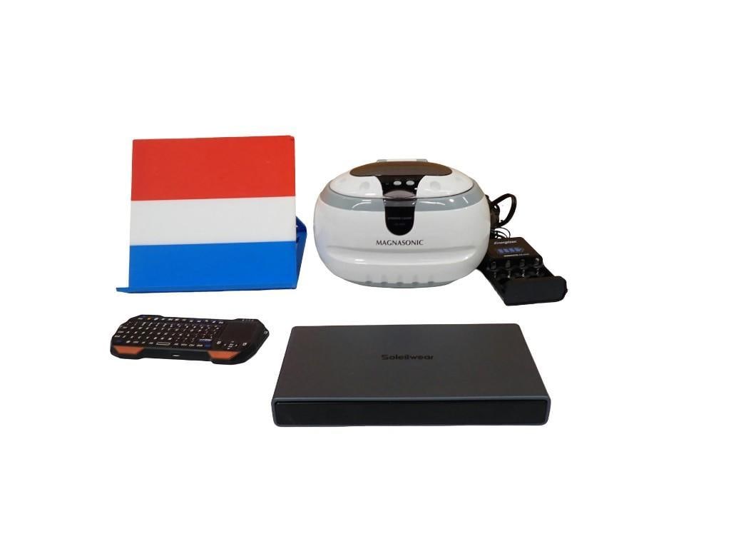 Magnasonic Ultrasound Jewelry Cleaner, Mini Bluetooth keyboard, Energizer Battery Charger, Soleilwea (1 of 7)