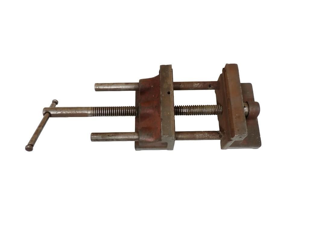 Vintage Heavy Metal Vice (1 of 7)