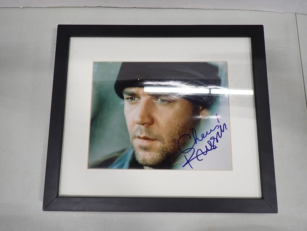 Russel Crowe Framed Autographed Photo from Proof of Life - No COA: Russel Crowe Framed Autographed Photo From Proof of Life - No COA All pictures are considered part of the description and should be examined carefully by bidders. Live Auctioneers is now offering Live