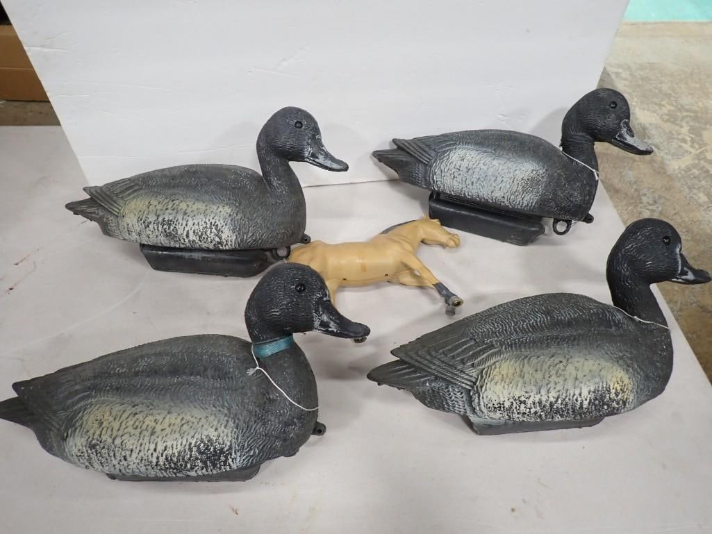 Lot of 4 Duck Decoys and a Toy Horse (1 of 13)
