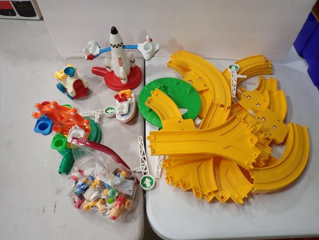 Playmates Disneyland Play Set - Comes with everything as shown: Playmates Disneyland Play Set - Comes with everything as shown All pictures are considered part of the description and should be examined carefully by bidders. Live Auctioneers is now offering Live Sh