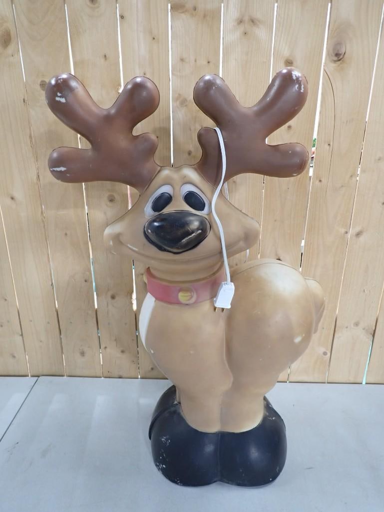 General Plastics 27" Smiling Reindeer Christmas Blow Mold (1 of 6)