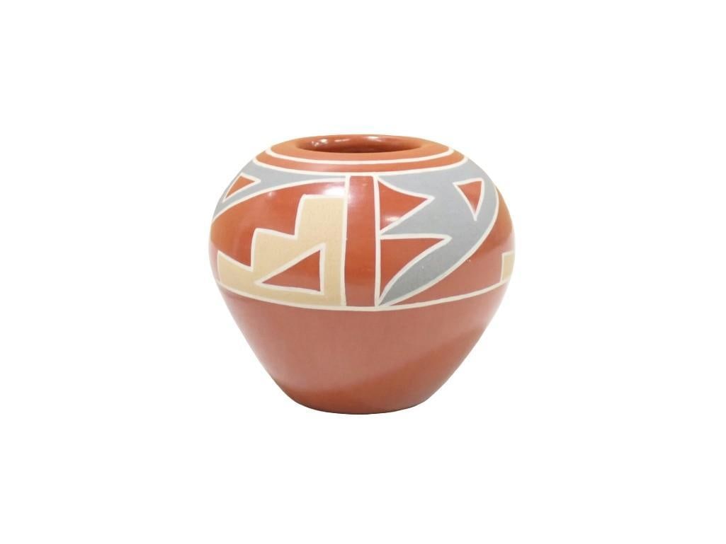 Santa Clara Native American Pottery Vase (1 of 7)