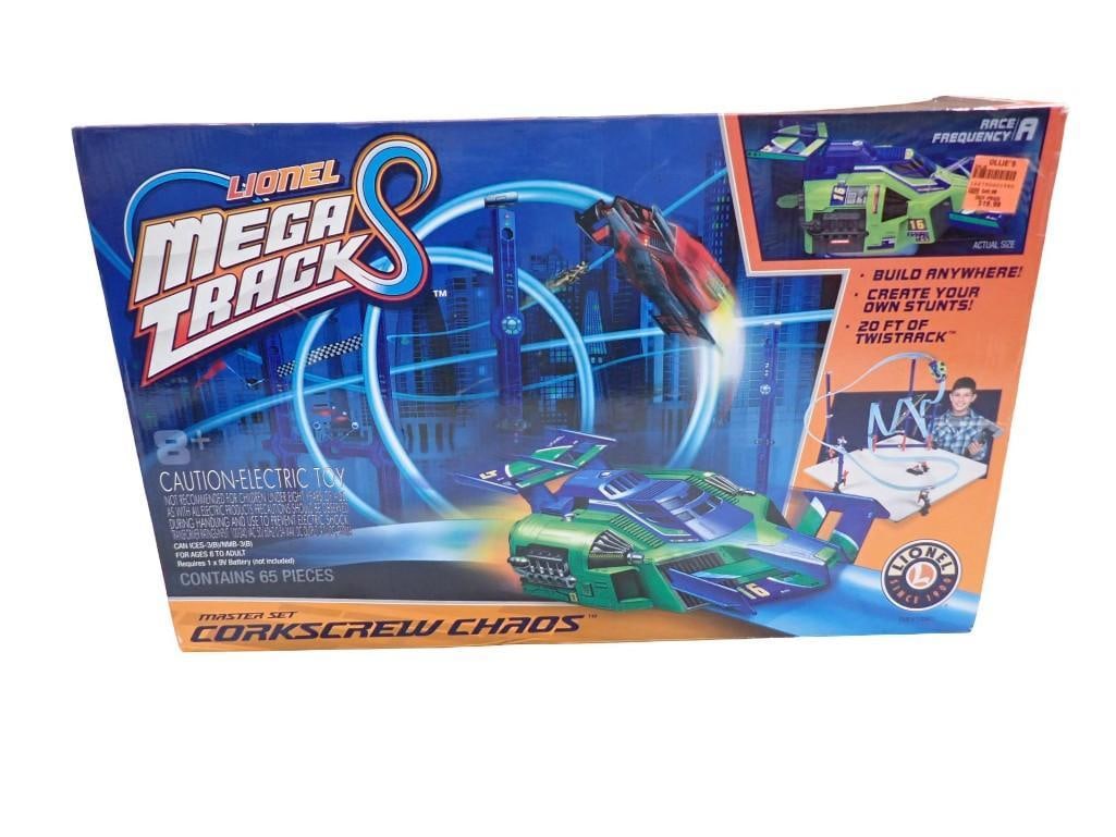 Lionel Mega Tracks Corkscrew Chaos: Lionel Mega Tracks Corkscrew Chaos Condition: unchecked for completeness. Includes everything that you see in the pictures All pictures are considered part of the description and sho