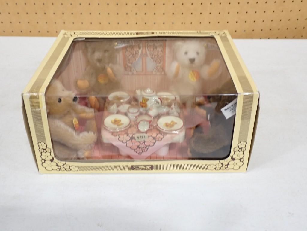 Vintage Steiff Limited Edition Teddy Bear Tea Party Set with original box: Vintage Steiff Limited Edition Teddy Bear Tea Party Set with original box All pictures are considered part of the description and should be examined carefully by bidders. Live Auctioneers is now offer