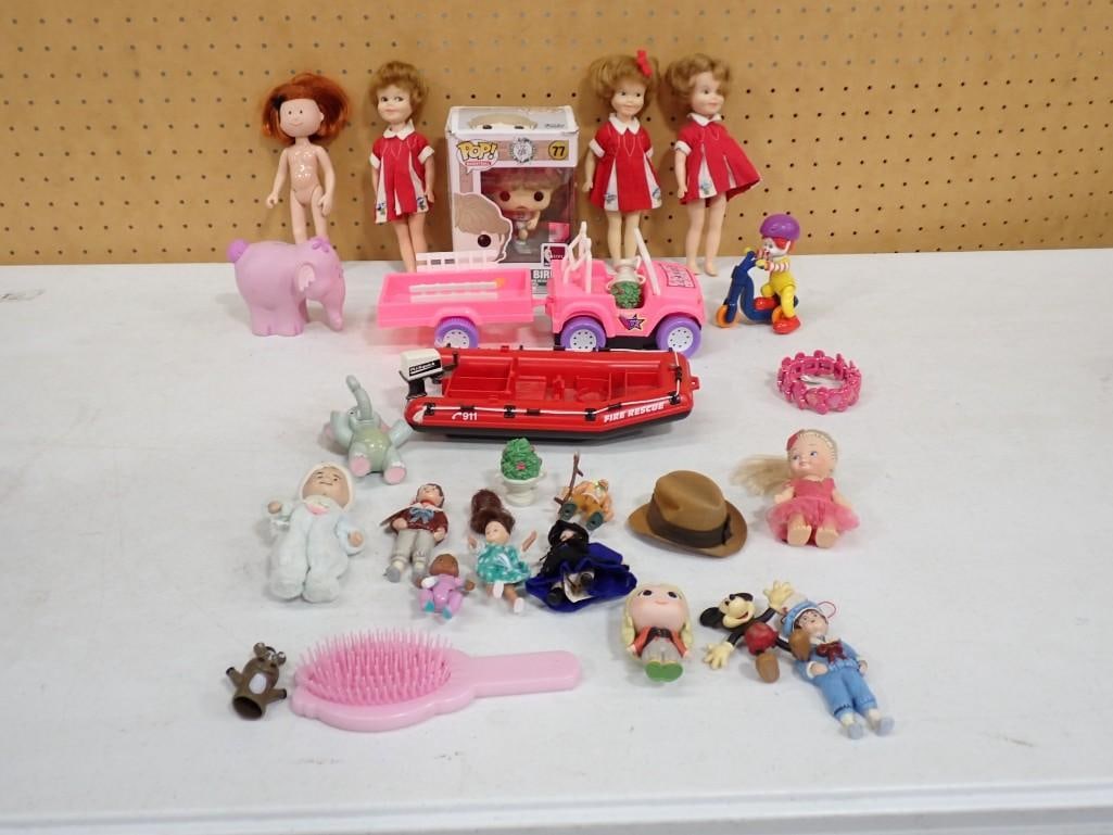 Toy Lot including 3 1963 Penny Brite Dolls, Uneeda PeeWees, Madeline, Funko Pop Larry Bird, Play: Toy Lot including 3 1963 Penny Brite Dolls, Uneeda PeeWees, Madeline, Funko Pop Larry Bird, Play Mobil, Ronald McDonald, Mickey Mouse, Jeep & Trailer, etc All pictures are considered part of 