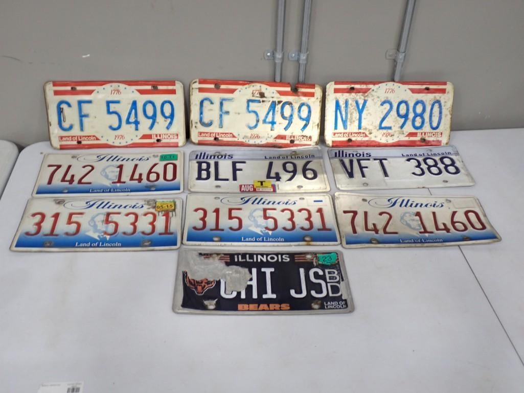 Lot of License Plates including Illinois, Bicentennial, etc.: Lot of License Plates including Illinois, Bicentennial, etc. All pictures are considered part of the description and should be examined carefully by bidders. Live Auctioneers is now offering Live Ship