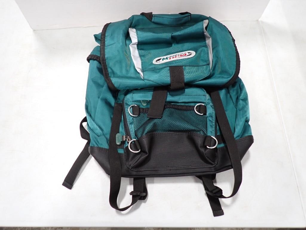 Mountain Dew Promotional Backpack: Mountain Dew Promotional Backpack All pictures are considered part of the description and should be examined carefully by bidders. Live Auctioneers is now offering Live Shipping through them. This is