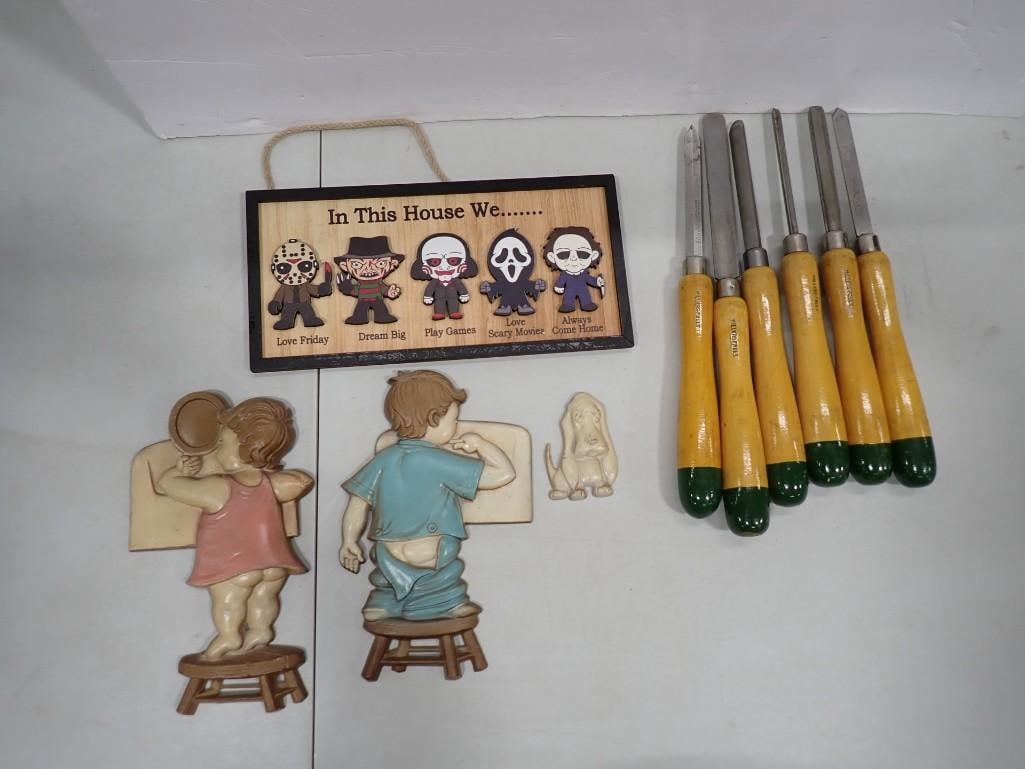 Vintage Miller Falls Carving Tools, Horror Movie Wall Hanging, Vintage Sexton Chalkware Wall hanging (1 of 7)