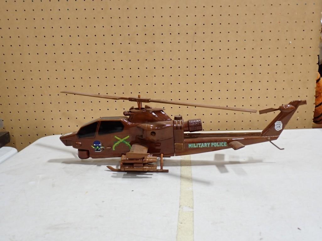 US Army Military Police AH-1 Cobra Model Helicopter: US Army Military Police AH-1 Cobra Model Helicopter All pictures are considered part of the description and should be examined carefully by bidders. Live Auctioneers is now offering Live Shipping thro