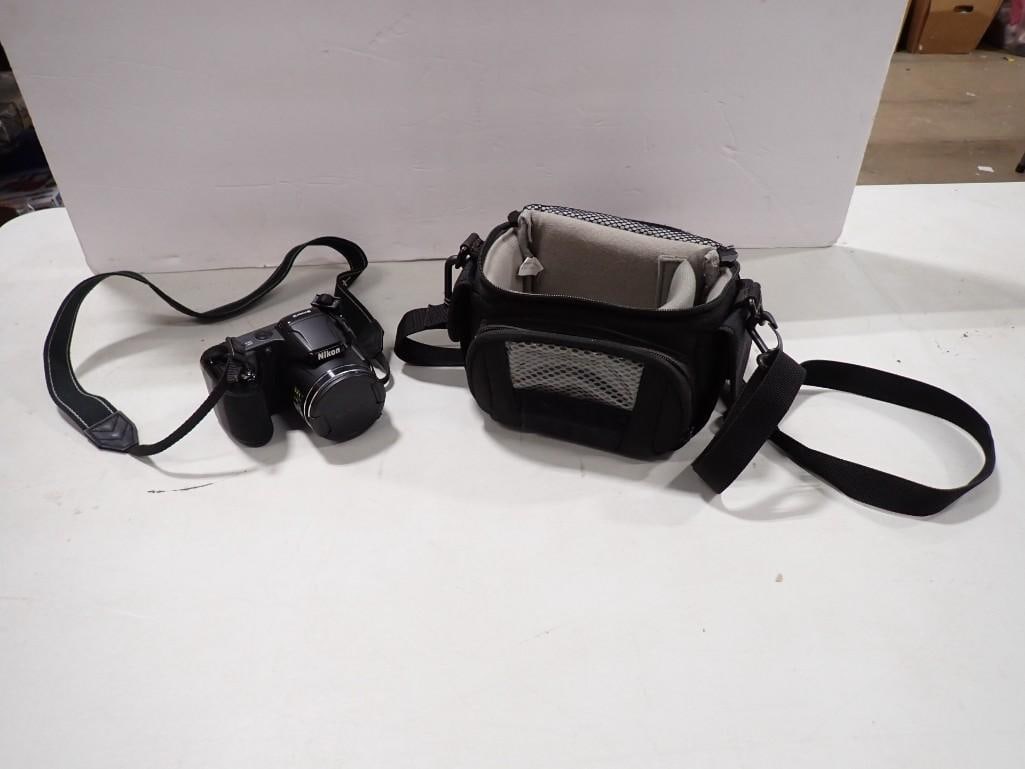 Nikon Coolpix L810 Digital Camera with Bag (1 of 10)