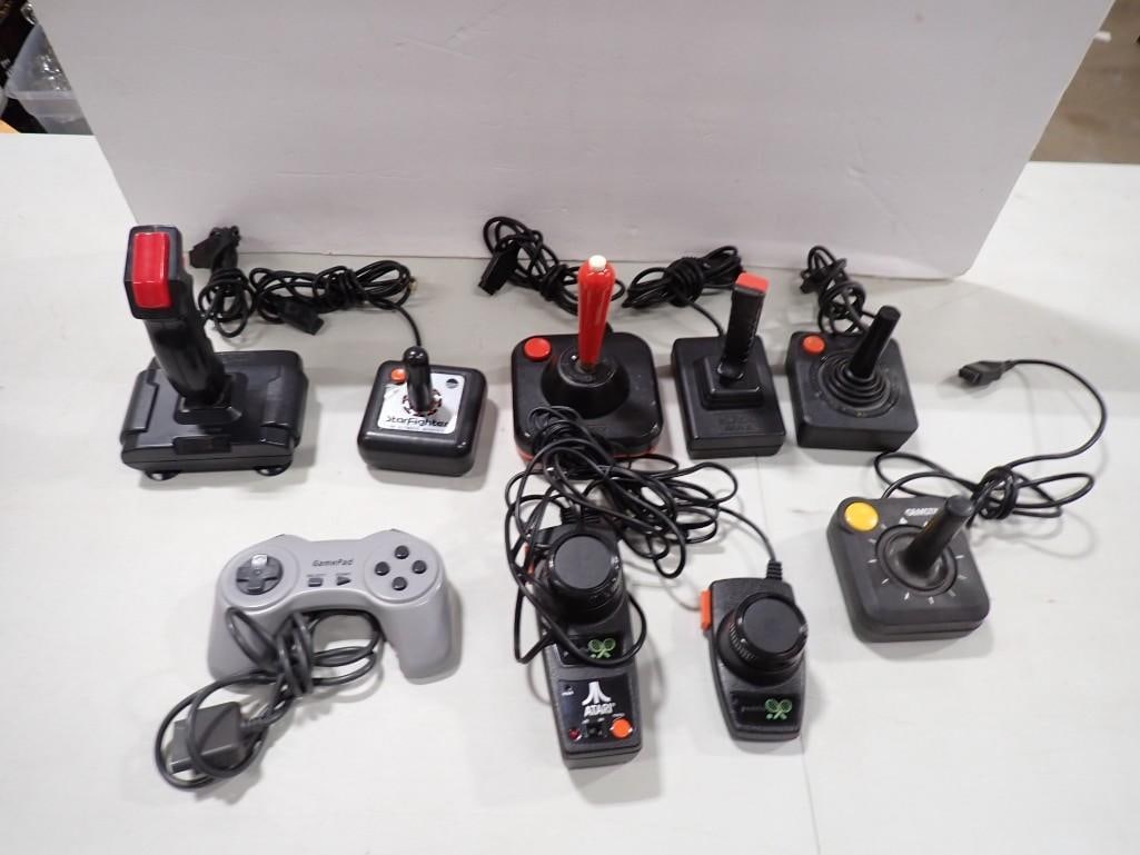 Lot of Atari and NES Nintendo Video Game Joysticks and Controllers - all tested and work: Lot of Atari and NES Nintendo Video Game Joysticks and Controllers - all tested and work All pictures are considered part of the description and should be examined carefully by bidders. Live Auctionee