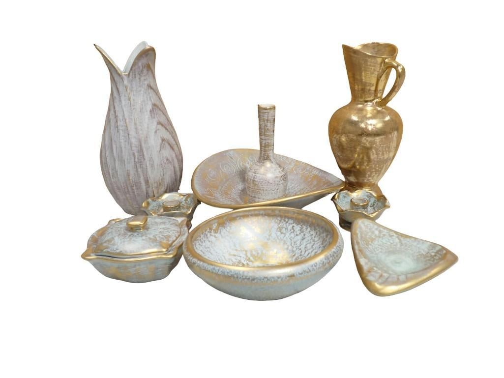 Mid Century Modern Pottery including 22 K Gold Brushed Stangl Pottery, Haeger, etc: Mid Century Modern Pottery including 22 K Gold Brushed Stangl Pottery, Haeger, etc All pictures are considered part of the description and should be examined carefully by bidders. Live Auctioneers is 