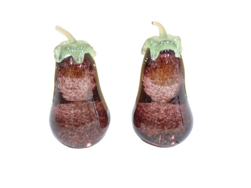 2 Vintage Signed and Dated Ken Zimmerman Art Glass Eggplant Sculptures / Paperweights: 2 Vintage Signed and Dated Ken Zimmerman Art Glass Eggplant Sculptures / Paperweights 🍆 🍆 All pictures are considered part of the description and should be examined carefull