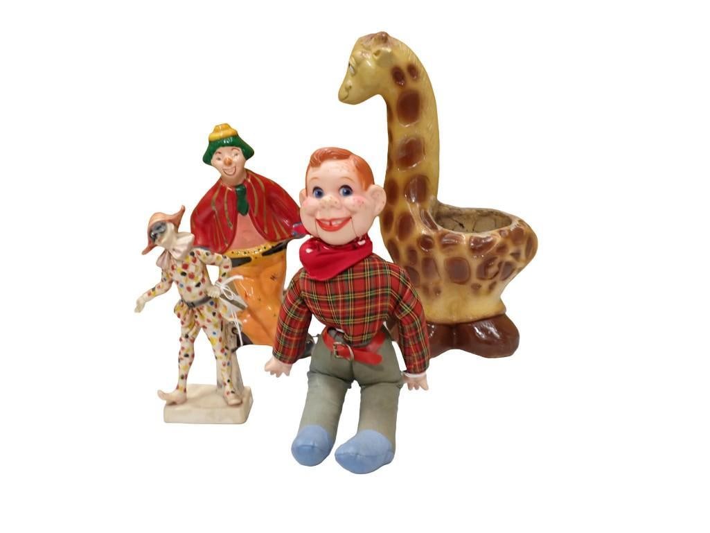 Vintage Toy Lot, etc. Including Howdy Doody, Harlequin Clown, Giraffe, etc (1 of 5)