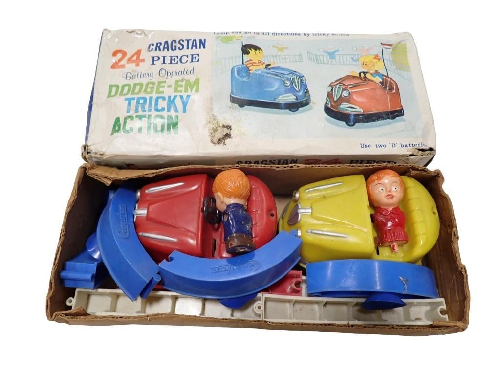 Vintage Cragstan Dodge-Em Tricky Action Toy in Original Box: Vintage Cragstan Dodge-Em Tricky Action Toy in Original Box Condition: untested and unchecked for completeness. Includes everything that you see in the pictures All pictures are cons