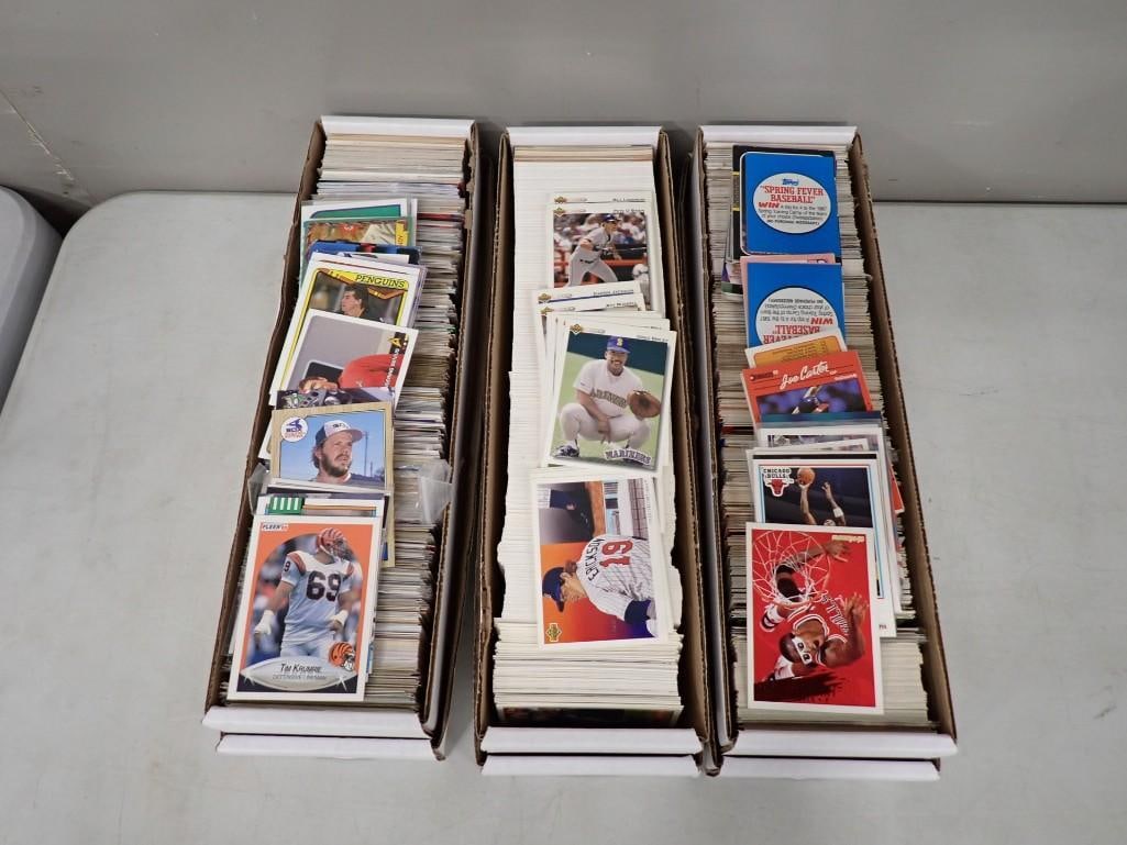 Lot of Sports Cards incl Basketball Cards, Football Cards, Baseball Cards: Lot of Sports Cards incl Basketball Cards, Football Cards, Baseball Cards All pictures are considered part of the description and should be examined carefully by bidders. Live Auctioneers is now offer