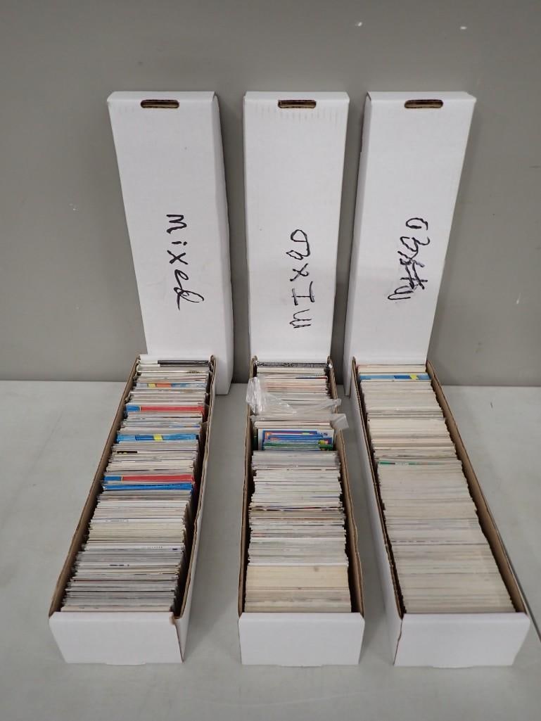 Sports Cards incl Baseball Cards, Etc: Sports Cards incl Baseball Cards, Etc All pictures are considered part of the description and should be examined carefully by bidders. Live Auctioneers is now offering Live Shipping through them. This
