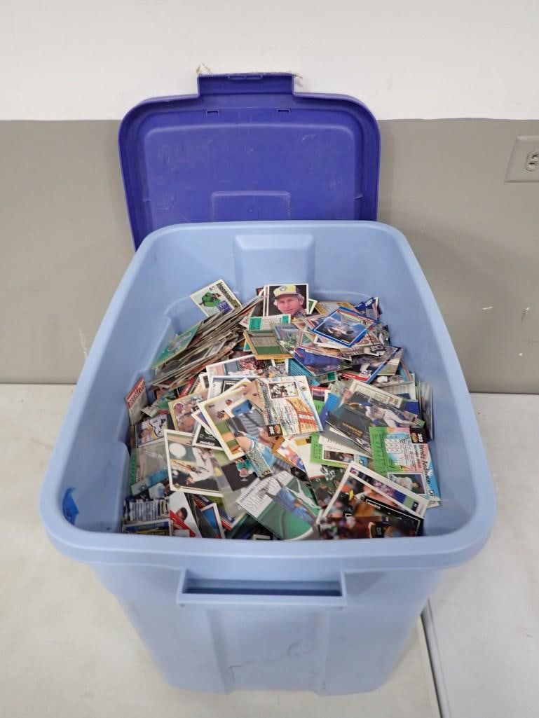 Large Lot of Sports Cards incl Basketball Cards, Football Cards, Baseball Cards, Etc: Large Lot of Sports Cards incl Basketball Cards, Football Cards, Baseball Cards, Etc All pictures are considered part of the description and should be examined carefully by bidders. Live Auctioneers i