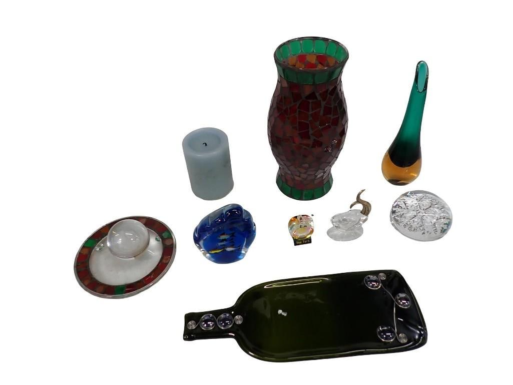 Lot of Decor incl Stretch Vase or Swing Vase, Paperweights, Mosaic Vase, Etc: Lot of Decor incl Stretch Vase or Swing Vase, Paperweights, Mosaic Vase, Etc All pictures are considered part of the description and should be examined carefully by bidders. Live Auctioneers is now of