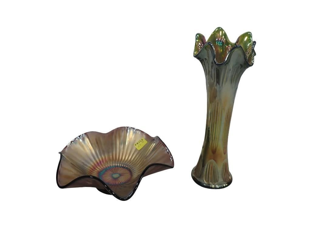 2 Pc incl Westmoreland Smooth Rays and a Fenton Carnival Glass Stretch Vase or Swung Vase: 2 Pc incl Westmoreland Smooth Rays Fluted Edge Bowl, and a Fenton Carnival Glass Stretch Vase or Swung Vase All pictures are considered part of the description and should be examined carefully by bidd