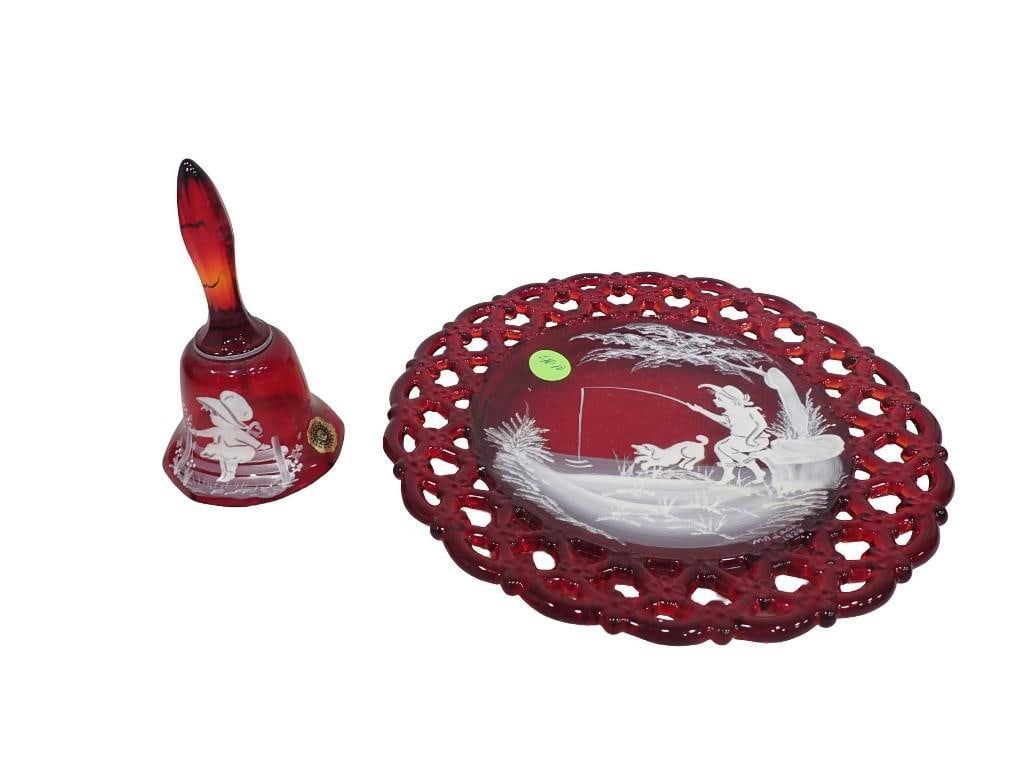 Set of Red Westmoreland Hand painted Glass Items incl Bell and Plate - Plate is sign: Set of Red Westmoreland Handpainted Glass Items incl Bell and Plate - Plate is signed All pictures are considered part of the description and should be examined carefully by bidders. Live Auctioneers 