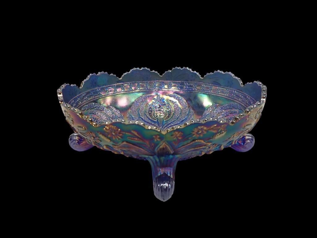 Antique Fenton Iridescent Carnival Glass Waterlily and Thistle Banana Bowl 1908-1915: Antique Fenton Iridescent Carnival Glass Waterlily and Thistle Banana Bowl 1908-1915 All pictures are considered part of the description and should be examined carefully by bidders. Live Auctioneers i