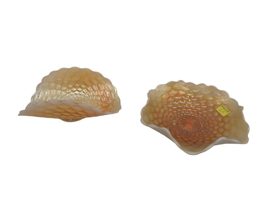 Antique Marigold Carnival Glass Dugan Fish Scale and Bead Pattern Scalloped Edge Bowl and Banana Bow: Antique Marigold Carnival Glass Dugan Fish Scale and Bead Pattern Scalloped Edge Bowl and Banana Bowl All pictures are considered part of the description and should be examined carefully by bidders. L