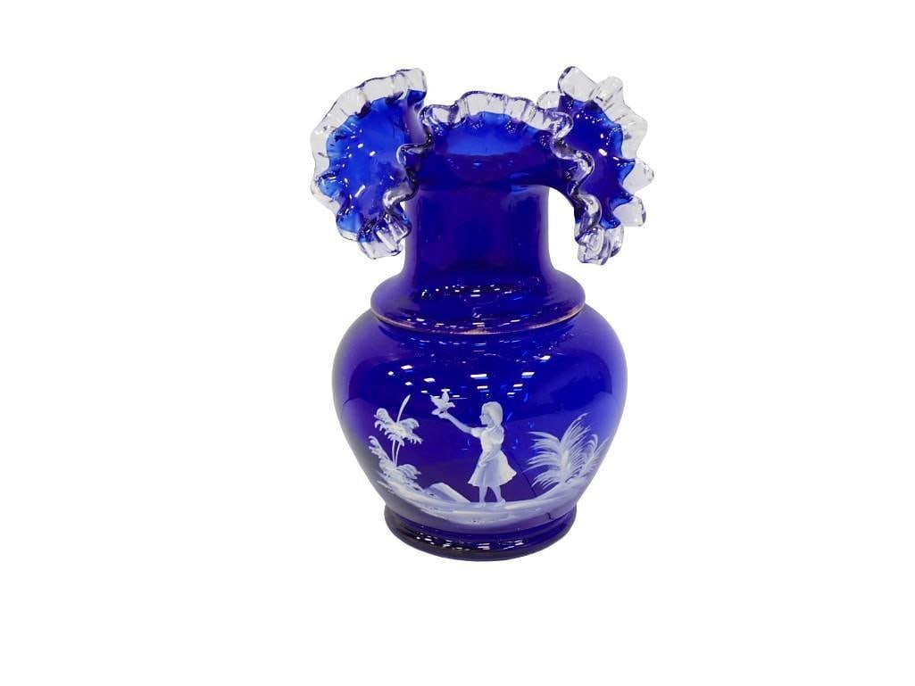 Vintage Cobalt Blue Hand Painted Vase with Ruffled Edge in the style of Mary Gregory: Vintage Cobalt Blue Hand Painted Vase with Ruffled Edge in the style of Mary Gregory. Unsigned. All pictures are considered part of the description and should be examined carefully by bidders. L