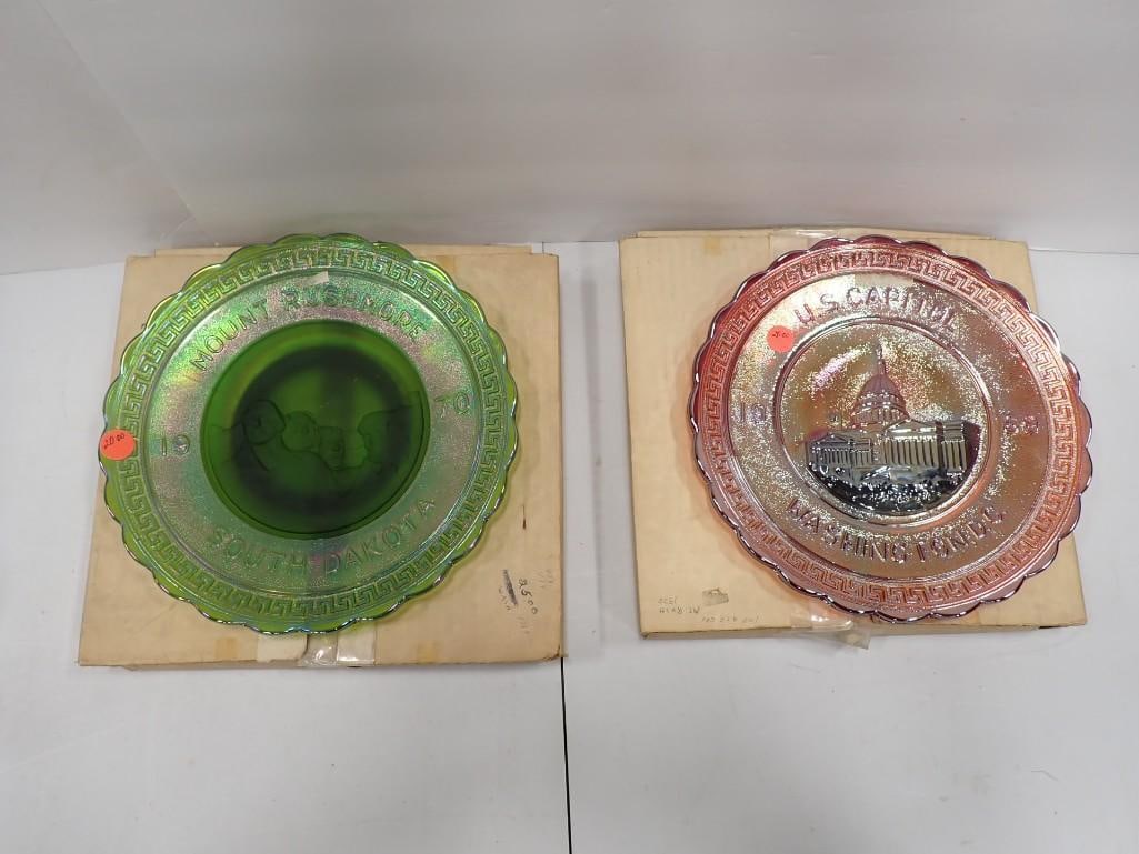 US Capitol Carnival Glass Plate and Mt Rushmore Carnival Glass Plate: US Capitol Carnival Glass Plate and Mt Rushmore Carnival Glass Plate All pictures are considered part of the description and should be examined carefully by bidders. Live Auctioneers is now offering L