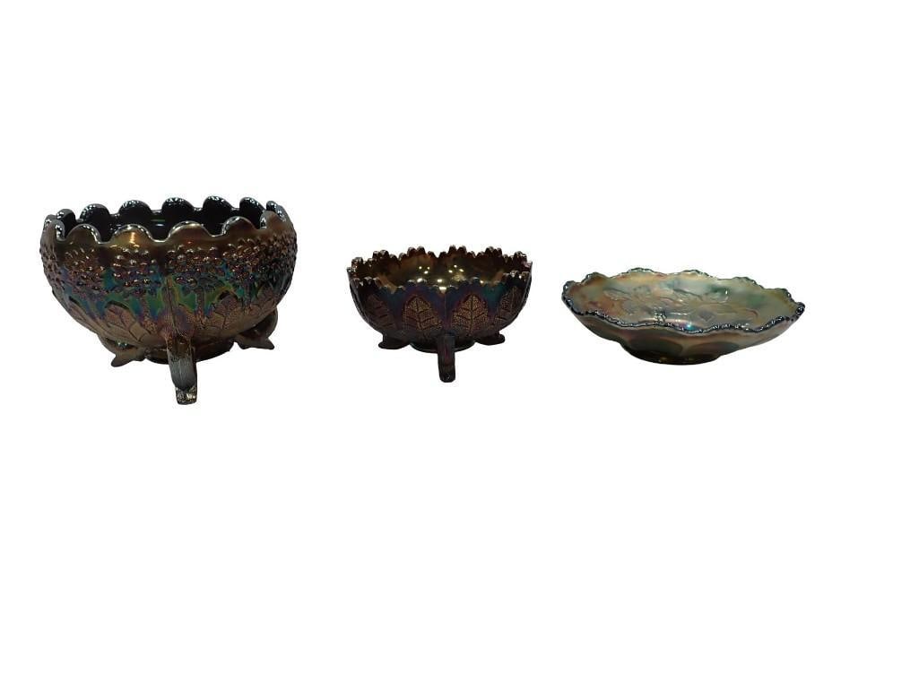 Carnival Glass Lot incl Tri Footed Bowl, Small Dishes,: Carnival Glass Lot incl Tri Footed Bowl, Small Dishes, All pictures are considered part of the description and should be examined carefully by bidders. Live Auctioneers is now offering Live Shipping t