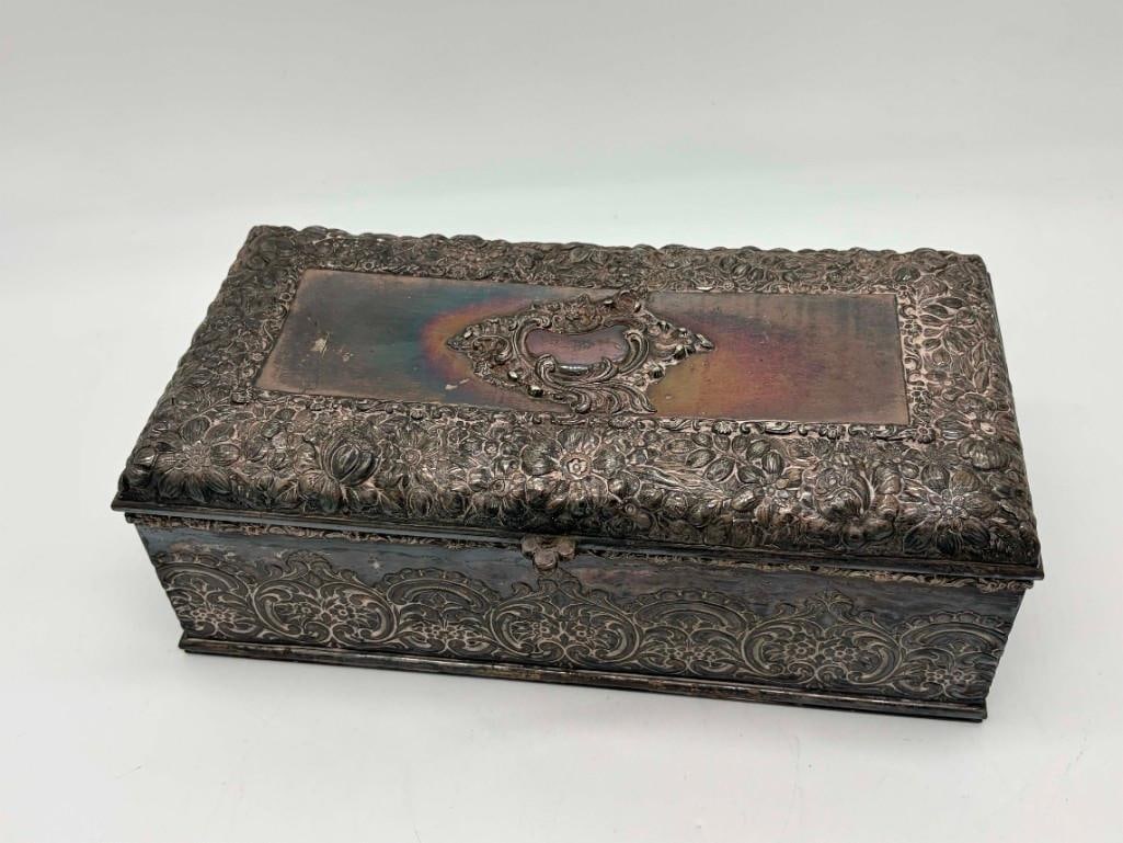 Antique Silverplate Jewelry Or Trinket Box With Ornate Raised Repousse Flowers: Antique Silverplate Jewelry Or Trinket Box With Ornate Raised Repousse" Flowers. Good Condition. 11" X 6". All Pictures Are Considered Part Of The Description And Should Be Examined Carefully By Bidde