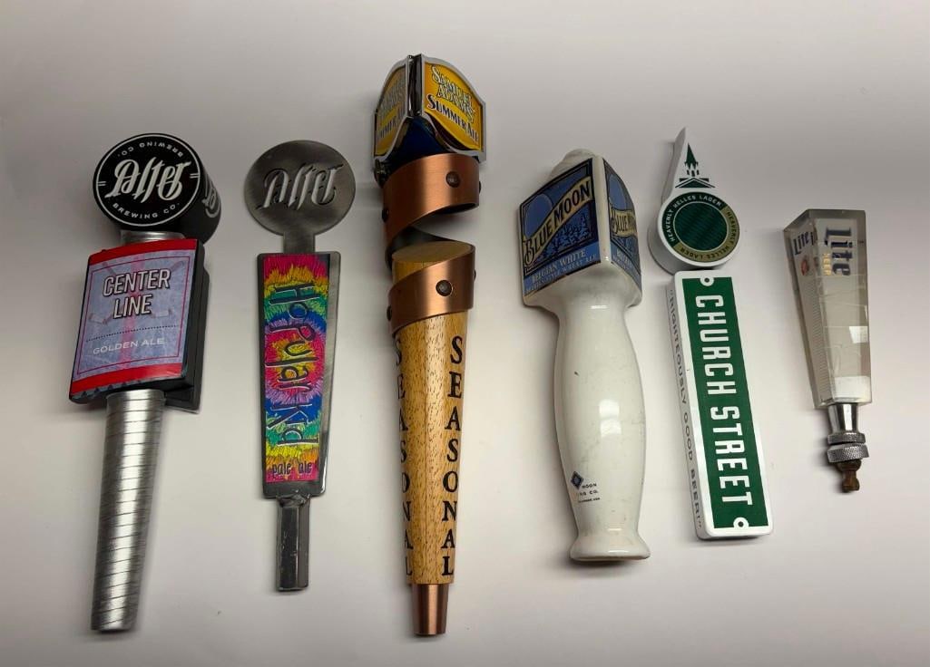 Lot Of 6 Vintage Beer Taps - Blue Moon, Sam Adams, Church Street & More (1 of 4)