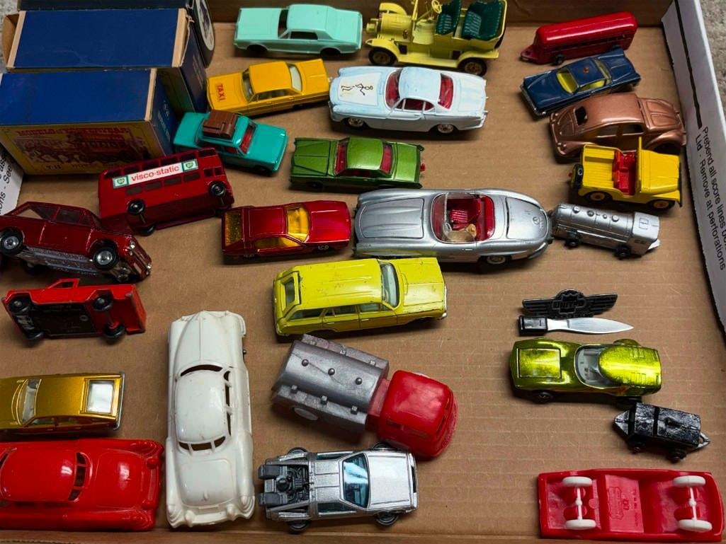 Vintage Lot Of Matchbox Lesney, Victor, Huskym Dinky Car Trucks And More (1 of 17)