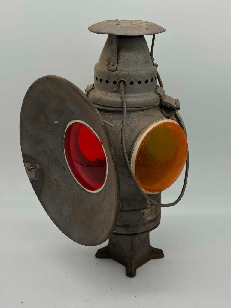 Adlake Signal Railroad Lamp Lantern Glass Looks To Have Been Replaced (1 of 11)
