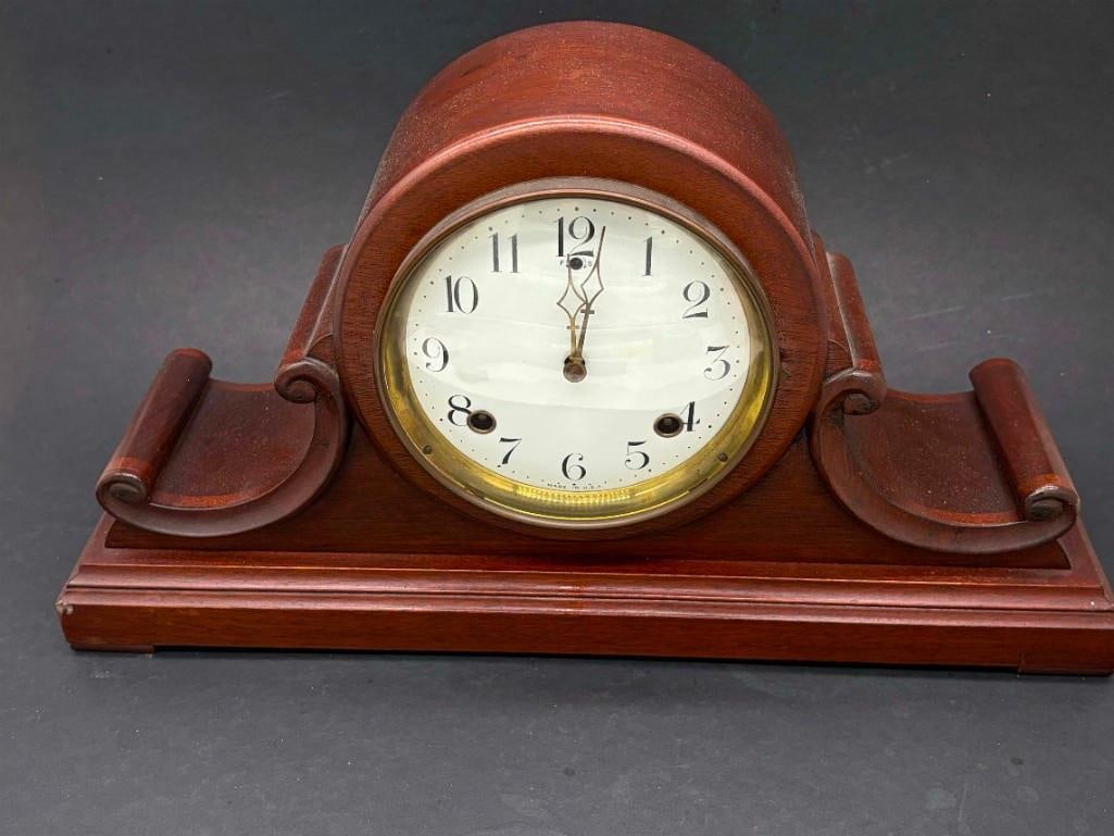 Vintage Mantle Clock By Sessions "Tioga": Vintage Mantle Clock By Sessions "Tioga". Untested, Appears To Be In Nice Condition. 20" Wide. All Pictures Are Considered Part Of The Description And Should Be Examined Carefully By Bidders.. Live Au