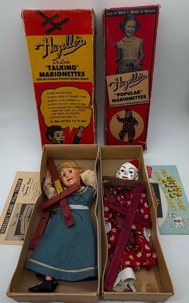 2 Vintage Hazelle's Marionettes Blue Fairy And Teto The Clown W/ Boxes: 2 Vintage Hazelle's Marionettes Blue Fairy And Teto The Clown W/ Boxes. Excellent Condition, Boxes Show Wear Puppets. . All Pictures Are Considered Part Of The Description And Should Be Examined Caref