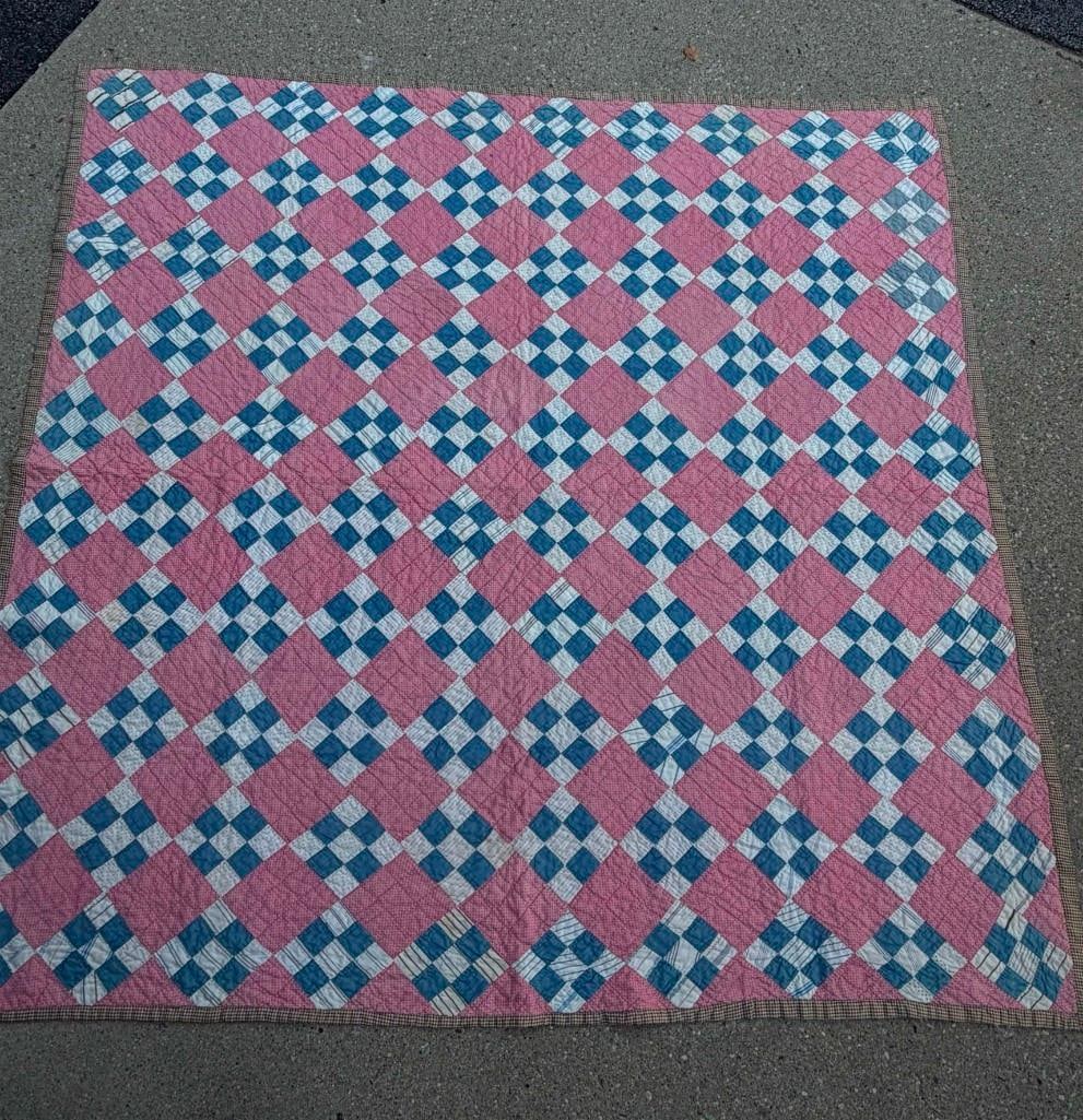 Nice Antique Handmade Quilt, Good Condition, Minor Wear: Nice Antique Handmade Quilt, Good Condition, Minor Wear. Has Wall Hanger Sewn On Back. 65" X 68". All Pictures Are Considered Part Of The Description And Should Be Examined Carefully By Bidders.. Live