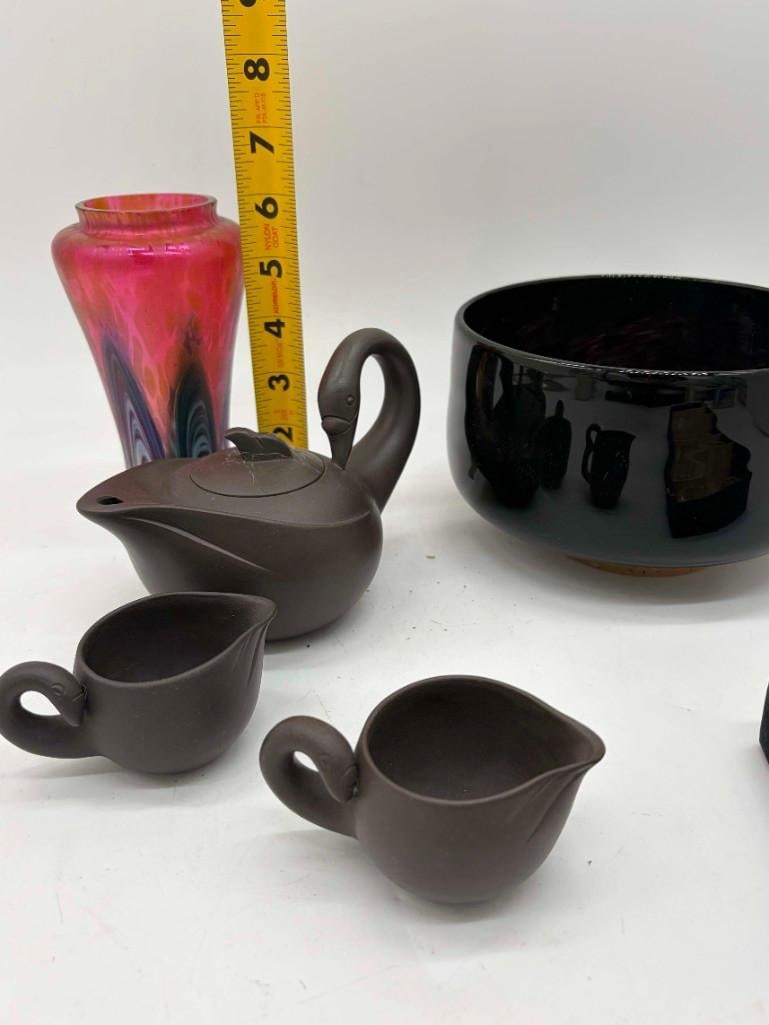 Chinese Swan Tea Set, Crystal Salt Set, Glass Mcm Bowl, Art Glass Vase: Chinese Swan Tea Set, Crystal Salt Set, Glass Mcm Bowl, Art Glass Vase. All In Excellent Condition. . All Pictures Are Considered Part Of The Description And Should Be Examined Carefully By Bidders.. 